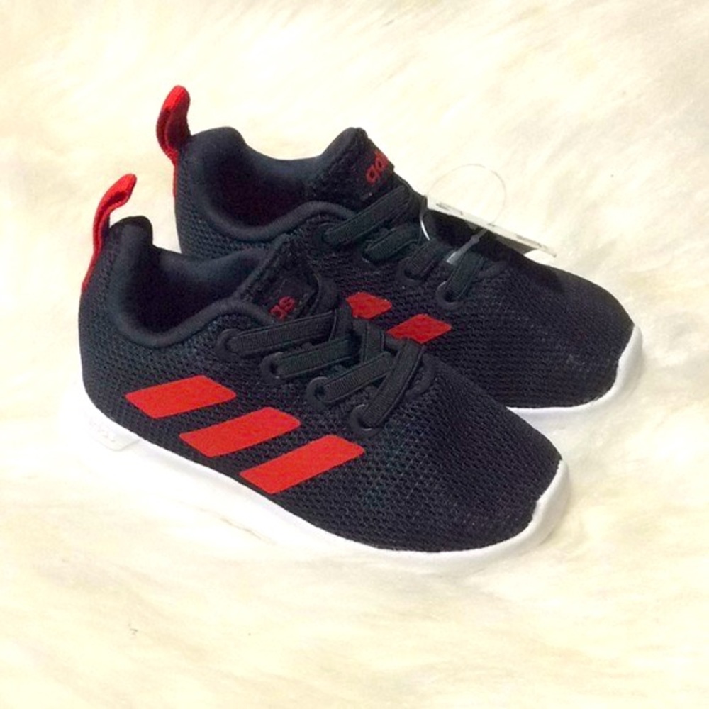 Adudas toddler sneakers 7K